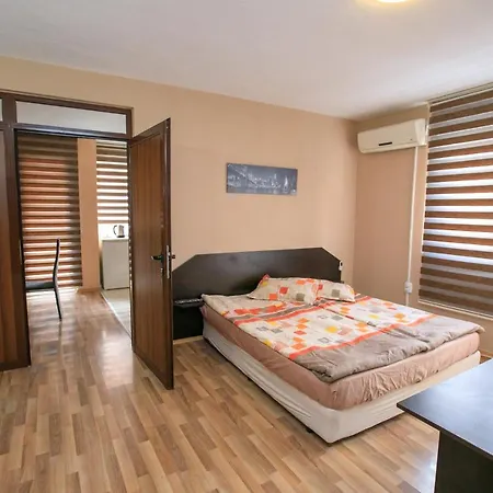 мери * Sandanski