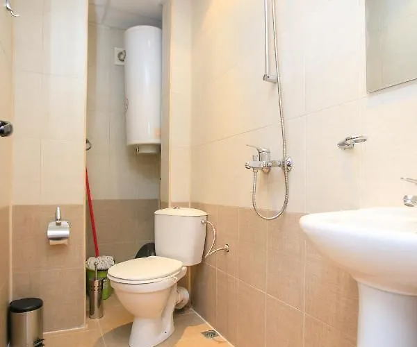 мери Апартамент