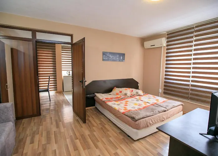 мери * Сандански